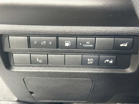 Used 2023 Mitsubishi Outlander SEL image 24