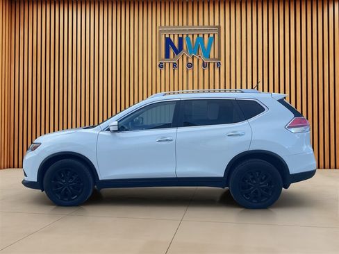 Used 2016 Nissan Rogue S w/ Appearance Package AWD/4WD image 27