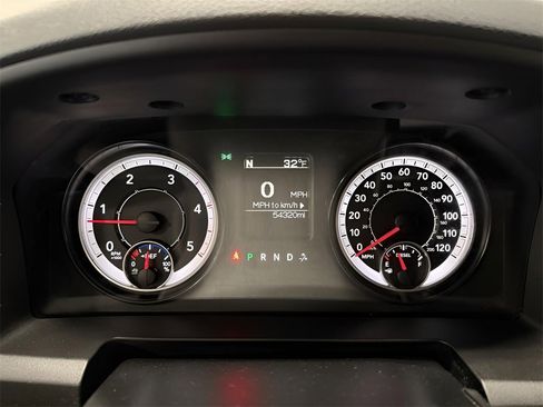 Used 2017 RAM 3500 Tradesman w/ Chrome Appearance Group image 19