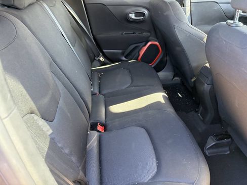 Used 2018 Jeep Renegade Sport w/ Power & Air Group AWD/4WD image 9