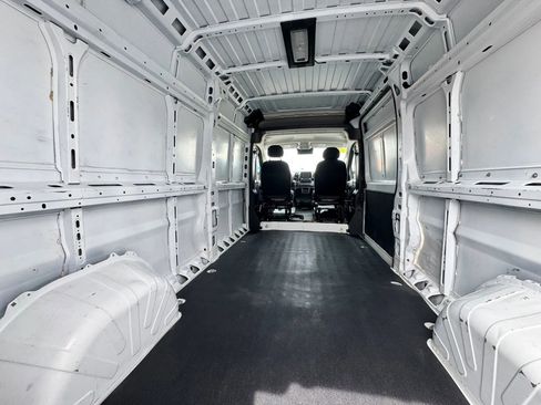 Used 2023 RAM ProMaster 2500 FWD image 27
