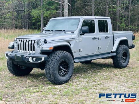 Used 2021 Jeep Gladiator Overland w/ Popular Equipment Package image 1