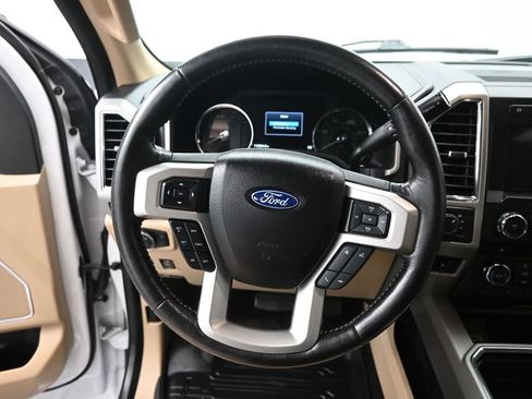 Used 2018 Ford F250 Lariat w/ Lariat Ultimate Package AWD/4WD image 22