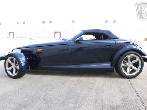 Used 2001 Chrysler Prowler RWD image 21