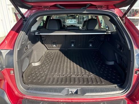 Used 2025 Subaru Outback Limited w/ Popular Package #2 AWD/4WD image 17