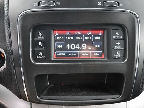 Used 2016 Dodge Journey SE w/ Flexible Seating Group FWD image 21