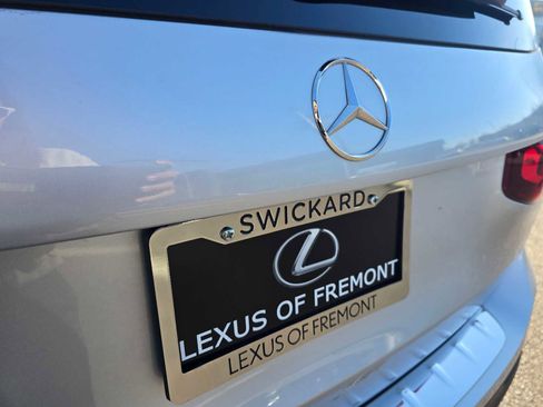 Used 2021 Mercedes-Benz GLB 250 4MATIC image 16