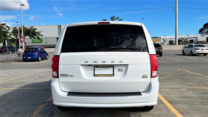 Used 2019 Dodge Grand Caravan GT FWD image 4
