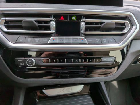 Used 2023 BMW X3 xDrive30i w/ Premium Package w/ZPA image 18