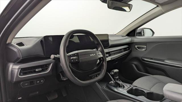 Used 2025 Kia K4 FWD image 24