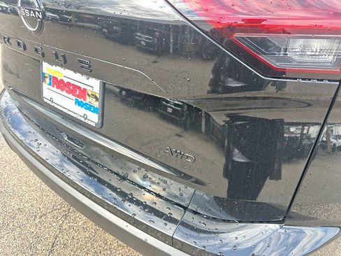 New 2026 Nissan Rogue SV image 33