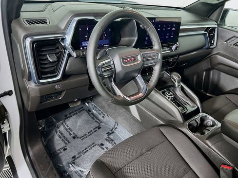 Used 2023 GMC Canyon Elevation w/ Convenience Package AWD/4WD image 9