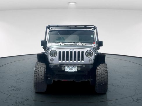 Used 2015 Jeep Wrangler Unlimited Sport w/ Quick Order Package 24S AWD/4WD image 10