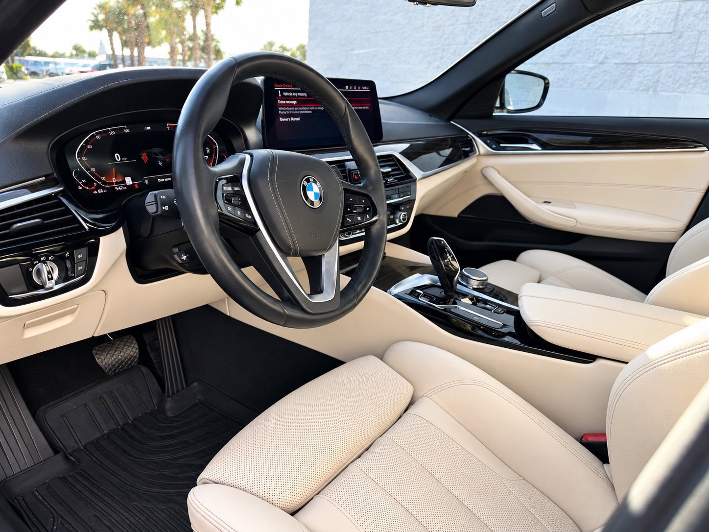Used 2023 BMW 530i w/ Premium Package RWD image 2