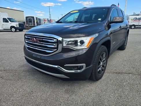 Used 2017 GMC Acadia SLT FWD image 7