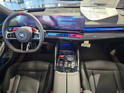 New 2026 BMW M5 w/ M Driver's Package image 19