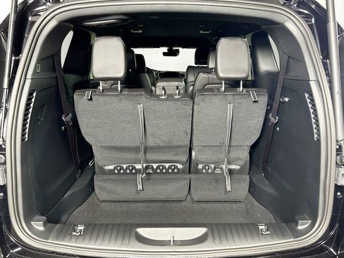 New 2026 Chrysler Voyager LX image 18