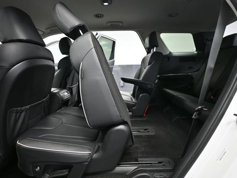Used 2025 Hyundai Palisade SEL AWD/4WD image 38