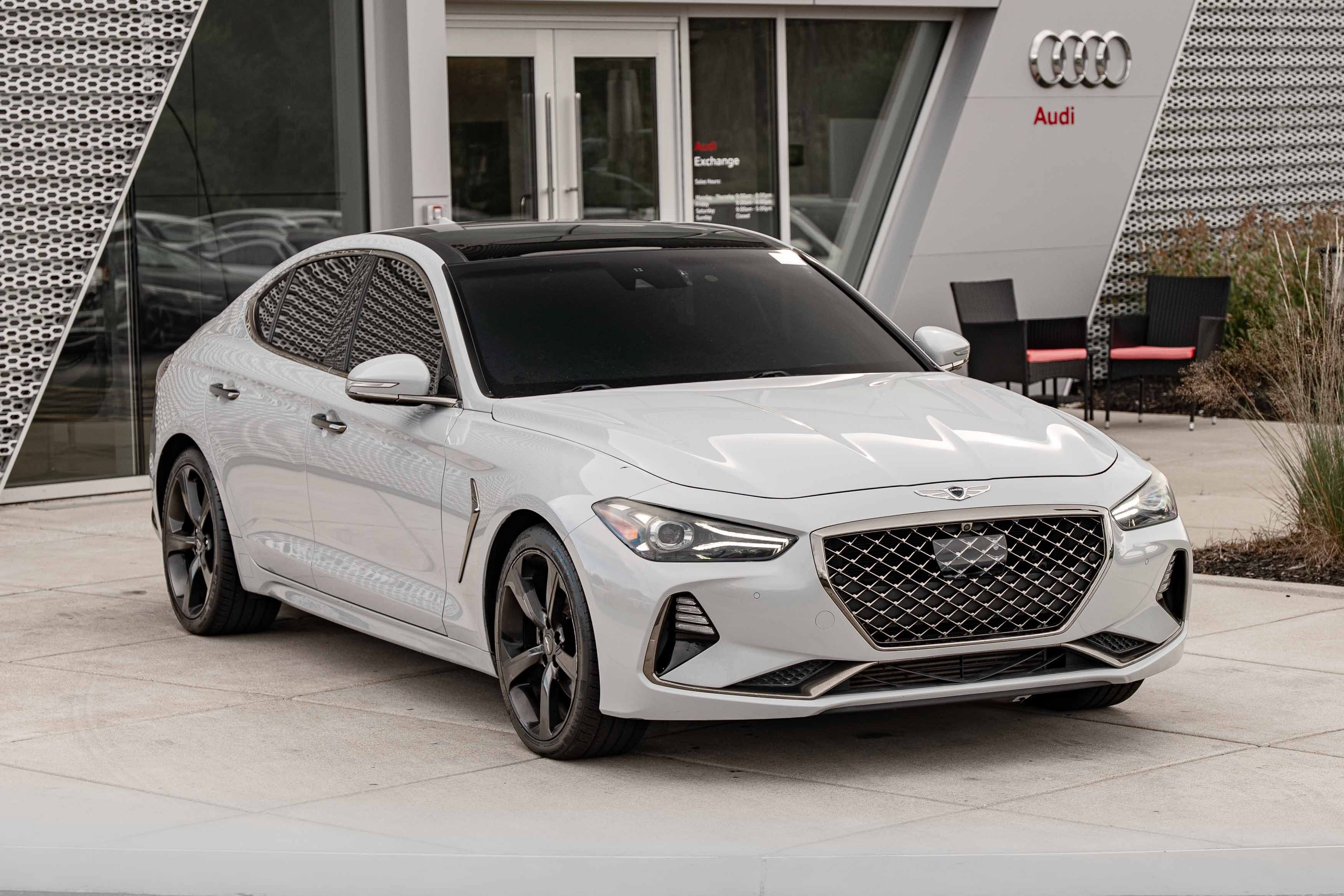 Used 2019 Genesis G70 2.0T Advanced w/ Sport Package AWD/4WD image 2