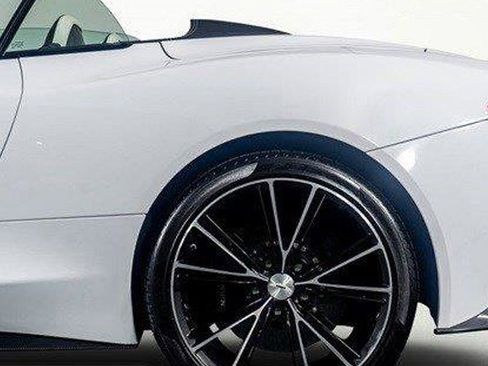 Used 2017 Aston Martin Vanquish S image 20