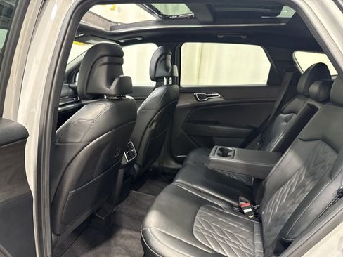Certified 2023 Kia Sportage X-Pro AWD/4WD image 14
