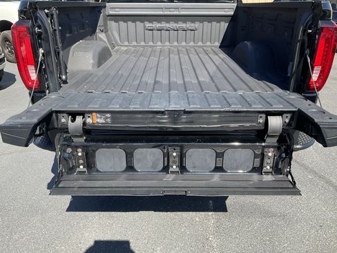 Used 2020 GMC Sierra 2500 Denali w/ Denali Ultimate Package AWD/4WD image 46