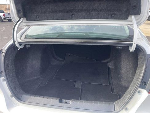 Used 2019 Honda Insight Touring image 14