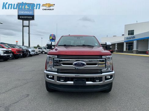 Used 2017 Ford F250 Lariat w/ Lariat Ultimate Package AWD/4WD image 2