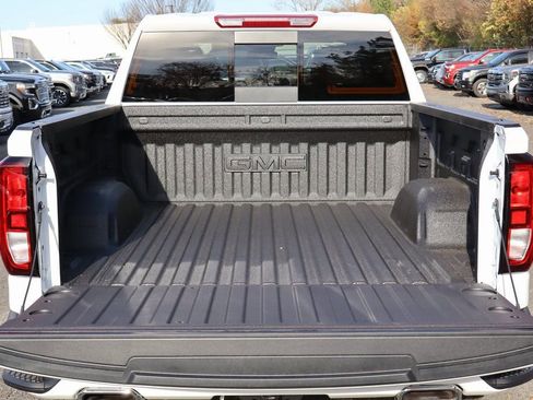New 2026 GMC Sierra 1500 Elevation AWD/4WD image 8
