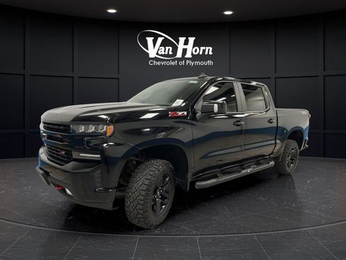 Used 2021 Chevrolet Silverado 1500 LT Trail Boss w/ Convenience Package II AWD/4WD image 3