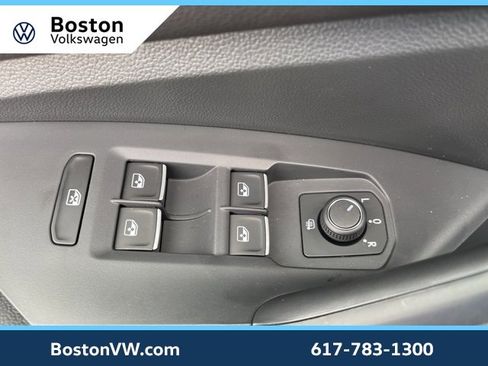 New 2025 Volkswagen Jetta S image 25