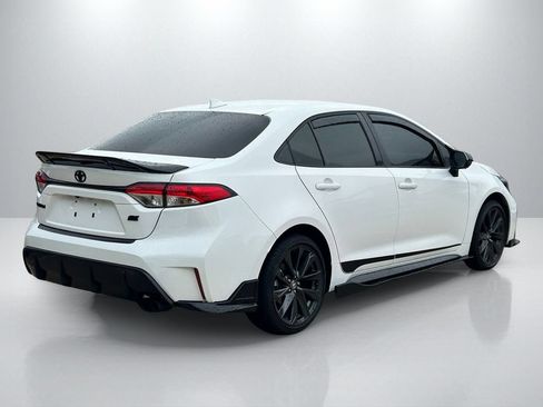 Used 2025 Toyota Corolla SE FWD image 5