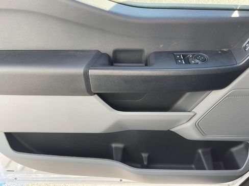 New 2024 Ford F450 XL w/ XL Chrome Package image 19