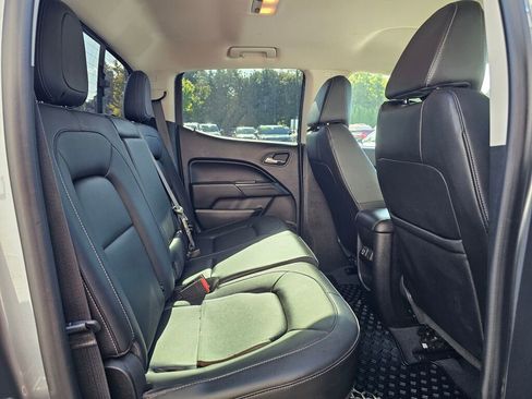 Used 2019 Chevrolet Colorado ZR2 image 13