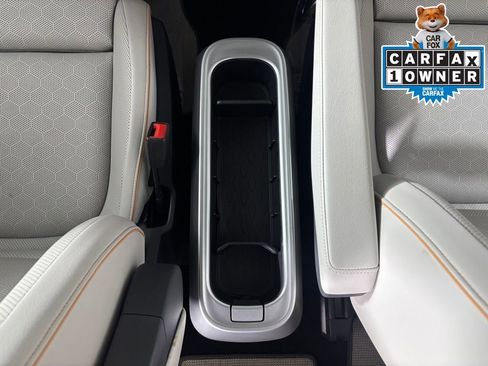 Used 2025 Volkswagen ID. Buzz 1st Edition image 28