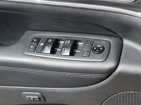Used 2021 Jeep Grand Cherokee Limited AWD/4WD image 28