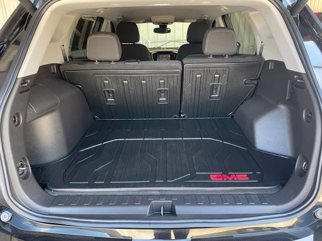 Used 2022 GMC Terrain SLE w/ Driver Convenience Package FWD image 28