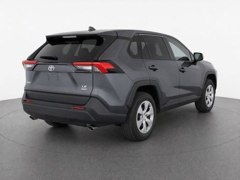 Used 2025 Toyota RAV4 LE AWD/4WD image 4
