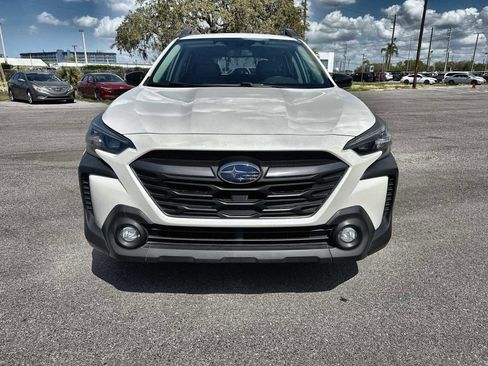 Used 2024 Subaru Outback Premium image 9