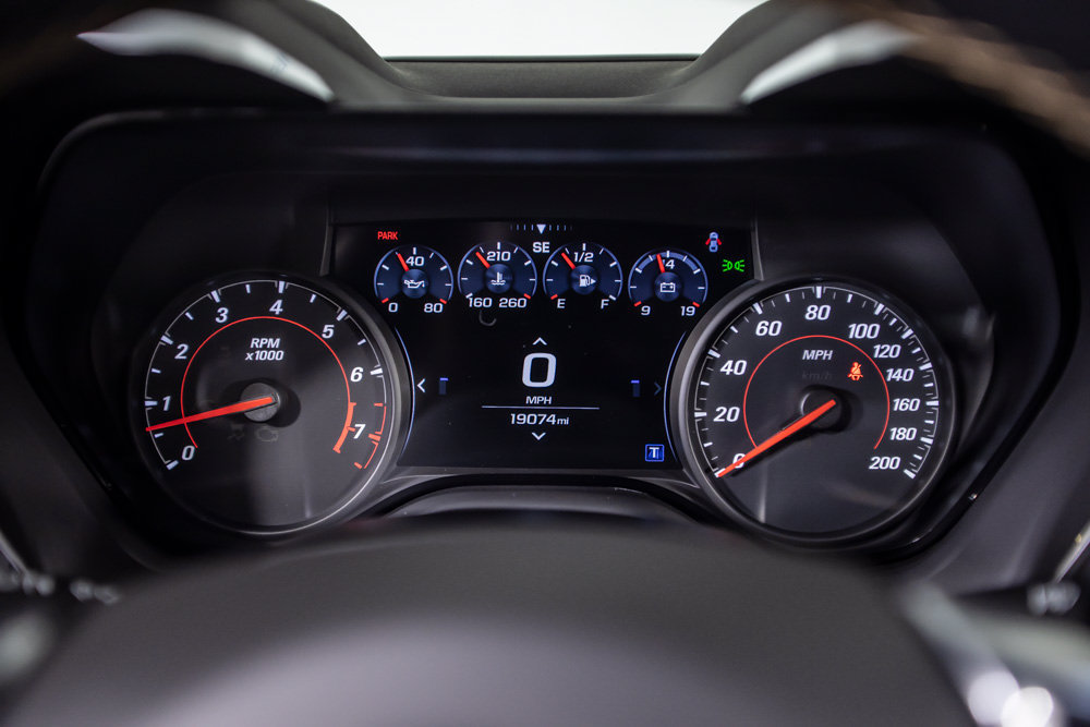 Used 2021 Chevrolet Camaro SS RWD image 31