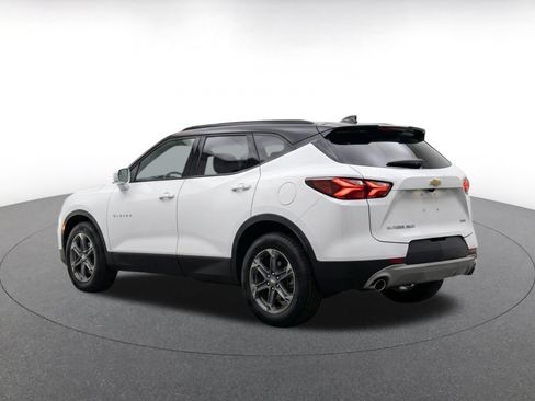 Used 2026 Chevrolet Blazer LT FWD image 7