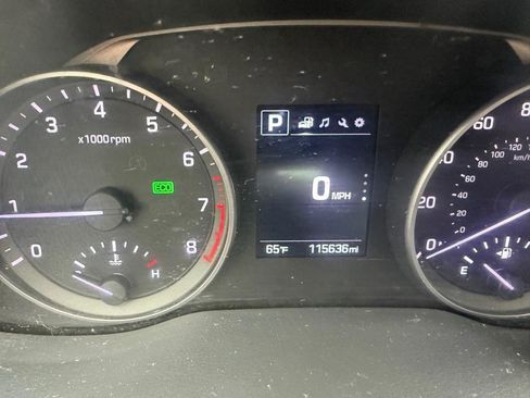 Used 2018 Hyundai Elantra SEL w/ Cargo Package FWD image 12