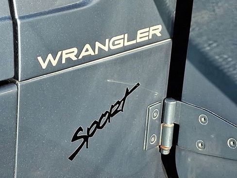 Used 1999 Jeep Wrangler SE image 30