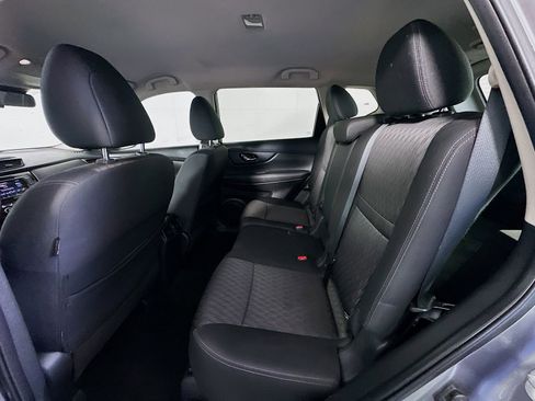 Used 2019 Nissan Rogue SV AWD/4WD image 22