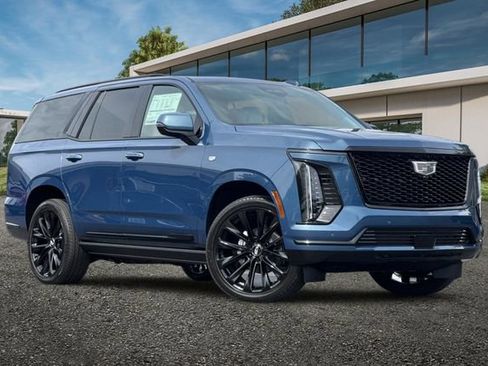 New 2026 Cadillac Escalade Platinum Sport w/ LPO, ONYX Package AWD/4WD image 2