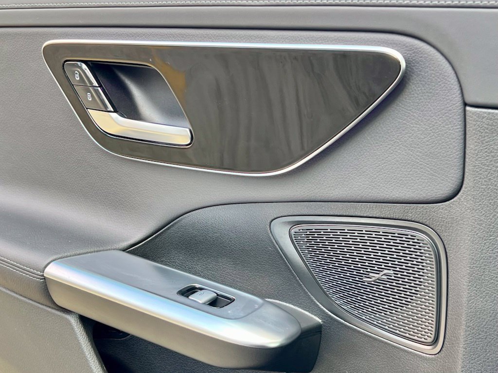 Certified 2022 Mercedes-Benz C 300 4MATIC Sedan image 38