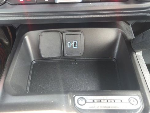 Used 2023 Ford Bronco Everglades AWD/4WD image 32