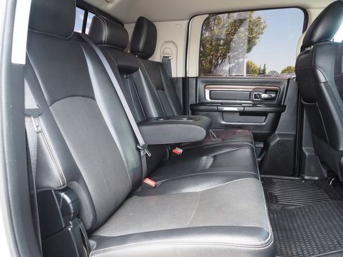 Used 2017 RAM 2500 Laramie w/ Sport Appearance Group AWD/4WD image 18