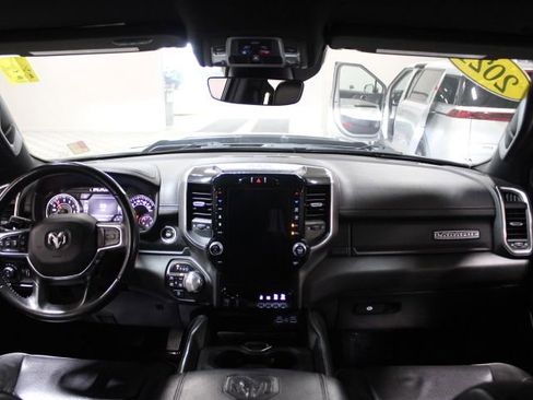 Used 2021 RAM 1500 Laramie AWD/4WD image 2