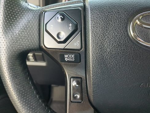 Used 2020 Toyota 4Runner Venture w/ Moonroof Package AWD/4WD image 66